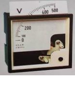 (ESMC72C250V) Вольтметр пост. тока 0-250 В (подсоединение прямое). Размер 72х72. ESAM
