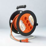 Котушка з кабелем 3х1.5мм2 Bylion 403421 MK1000 з т з 25м Котушка з кабелем 3х1.5мм2 Bylion 403421 MK1000 з т з 25м