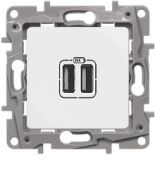 (672294) Розетка двойная для зарядки USB  ETIKA белый. Legrand