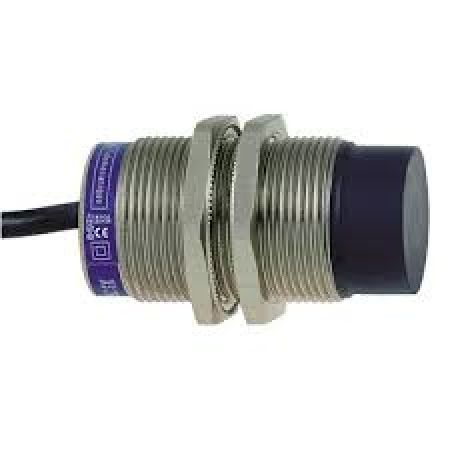 Індуктивний датчик Schneider electric XS630B4PAL2 12 48 В DC