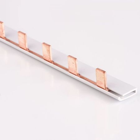 (501020) Шина соединительная штыревая (Pin) 1P/63A. 54 модулей. TAKEL