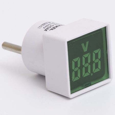 (505022з) Светодиодный вольтметр в розетку AD22-DSM АC 60-500В. квадрат. зеленый. TAKEL