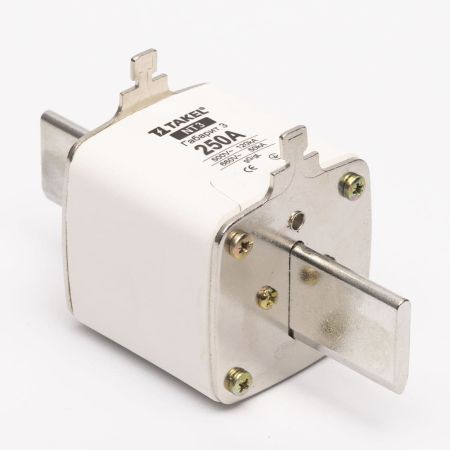 (510590) Плавкая вставка предохранителя NT3 250А. TAKEL