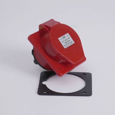 Розетка стаціонарна внутрішня LEE 703210 16A 3P E