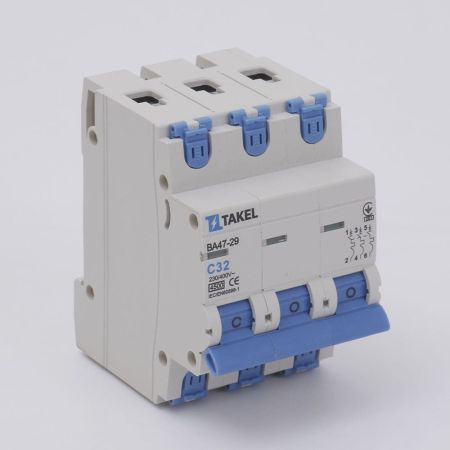(506053) Автоматический выключатель ВА47-29-С 3P In=32 А. кривая B. 4.5 кА. TAKEL
