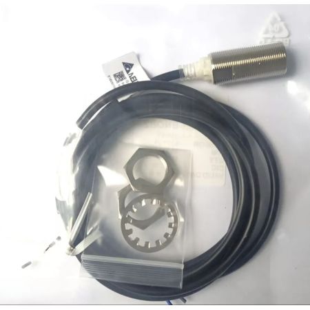 (ISE-E1805-BPOB2) Индуктивный датчик М18. срабатывание до 5 мм. PNP. NO. заподлицо. провод 2м.. 12-24 V DC=. Delta