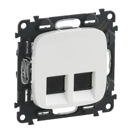 753743 Двойная компьютерная розетка RJ45 кат6 .Valena ALLURE.белый.Legrand